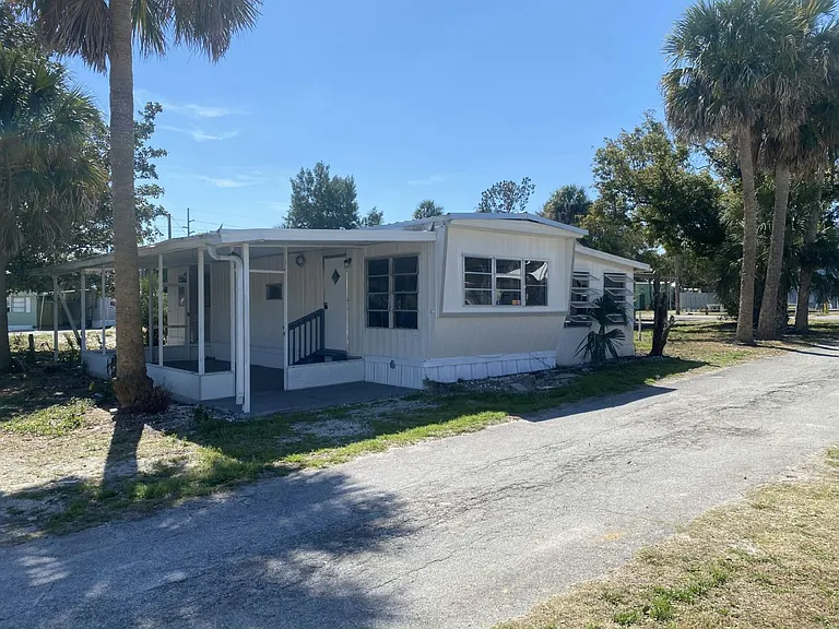 Mount Dora Estates — Photo 85
