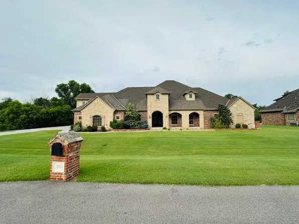 10825 San Lorenzo Dr, Oklahoma City, OK 73173