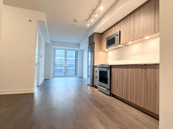 30 Samuel Wood Way, Toronto, ON