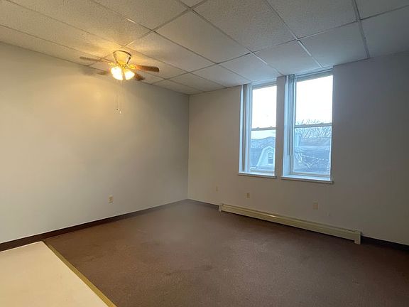 5th image of 19-23 E Belvidere St #302