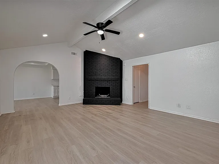 6219 Canada Dr — Photo 9