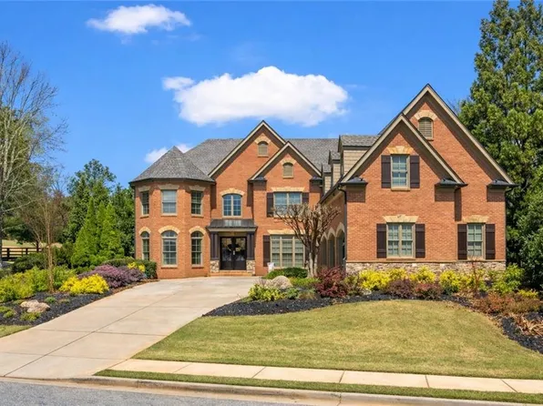560 Arcaro Dr, Milton, GA 30004
