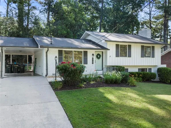 2755 Pioneer Ct, Atlanta, GA 30341