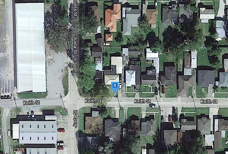 2nd image of 3013 Keith St