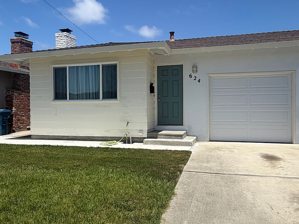 1st image of 622-624 Ambrose Dr #622