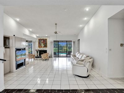 8218 NW 85th Ave, Tamarac, FL, 33321