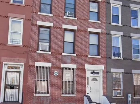 54 Hull St, Brooklyn, NY 11233