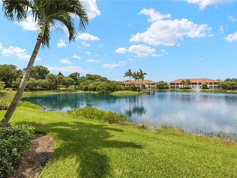 23821 Marbella Bay Rd #102 — Photo 25