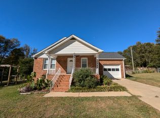 109 Woodridge Cir, Greenville, SC 29607