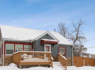 1424 9th St SW, Cedar Rapids, IA 52404