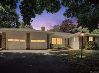 88 Scenic Dr, Southington, CT 06489