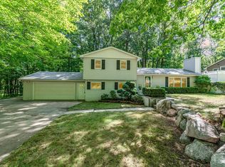 4142 Janet Dr, Harrison, MI 48625