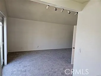 1194 W 14th St — Photo 27