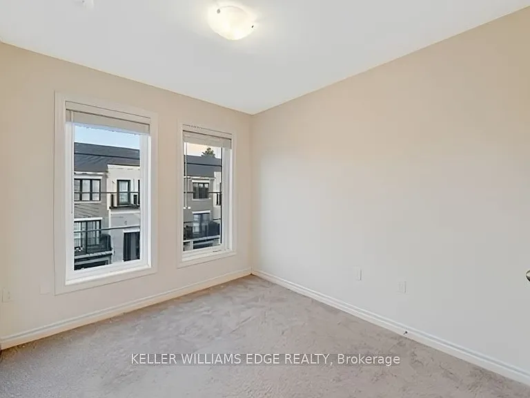 383 Dundas St E #38 — Photo 9