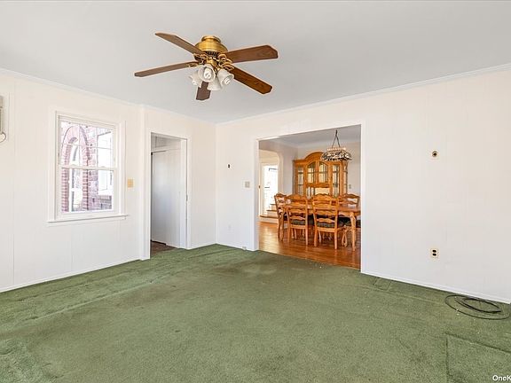 5th image of 1420 Dartmouth St