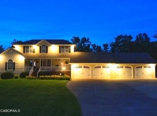 2741 Foxdale Dr, Jefferson City, MO 65109