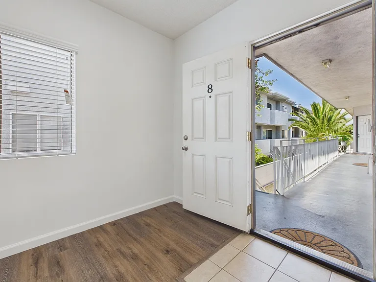 Vinton Apartments — Photo 18