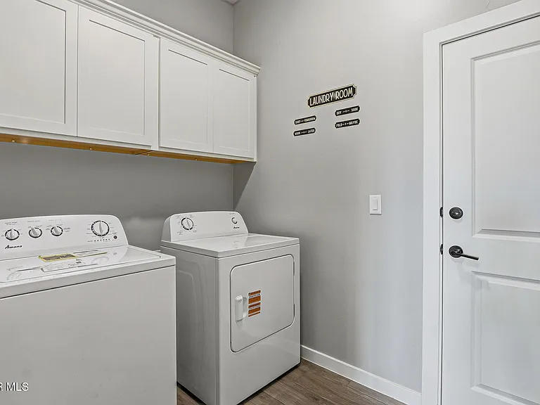 3740 Model Ln — Photo 24
