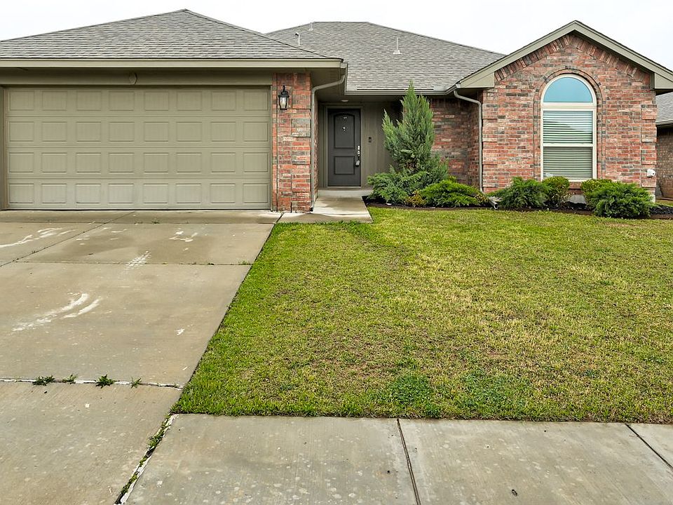 1st image of 1104 Chestnut Creek Dr