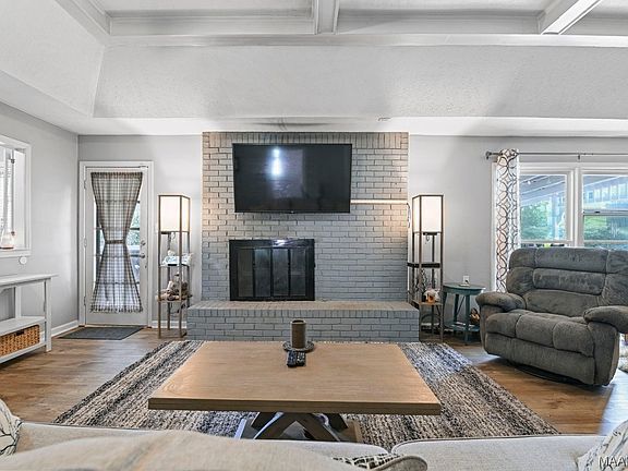 3rd image of 5832 Stonewood Ct