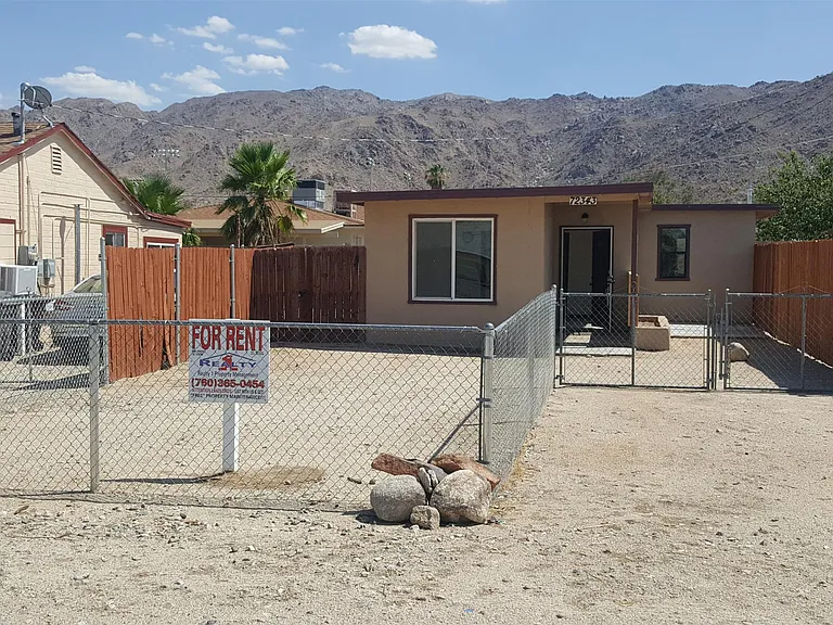 72343 Old Dale Rd — Photo 1