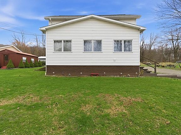 3rd image of 1644 Strangford Rd