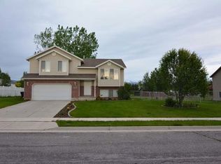 131 S 1660 W, West Pt, UT 84015