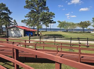 1485 River Dr, Havelock, NC 28532