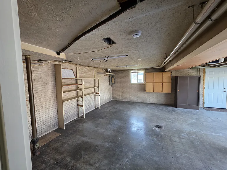 1802 Keyway Dr — Photo 12