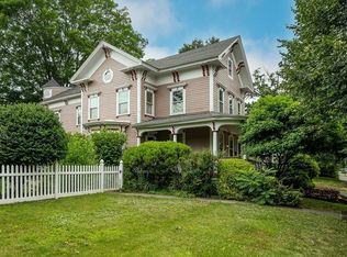 39 Day Ave, Westfield, MA 01085