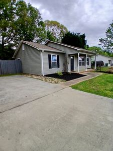 129 Belle Flower Ct, Spartanburg, SC, 29303