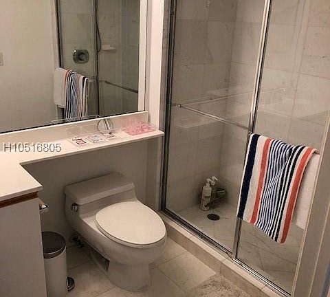 3rd image of 3400 NE 192nd St APT 903