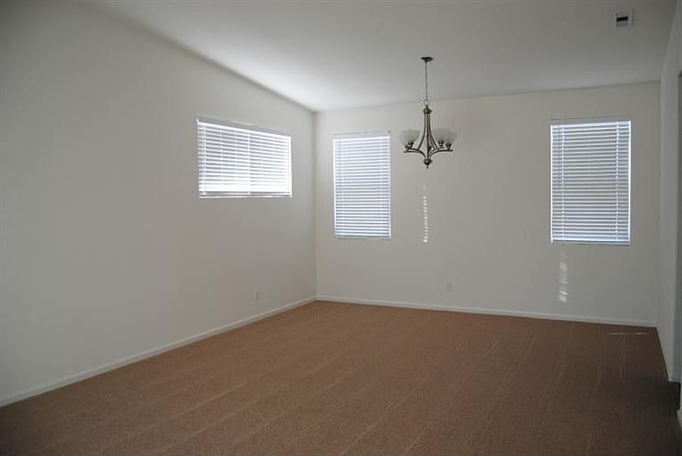 4250 Elm St, Firebaugh, CA 93622 Zillow