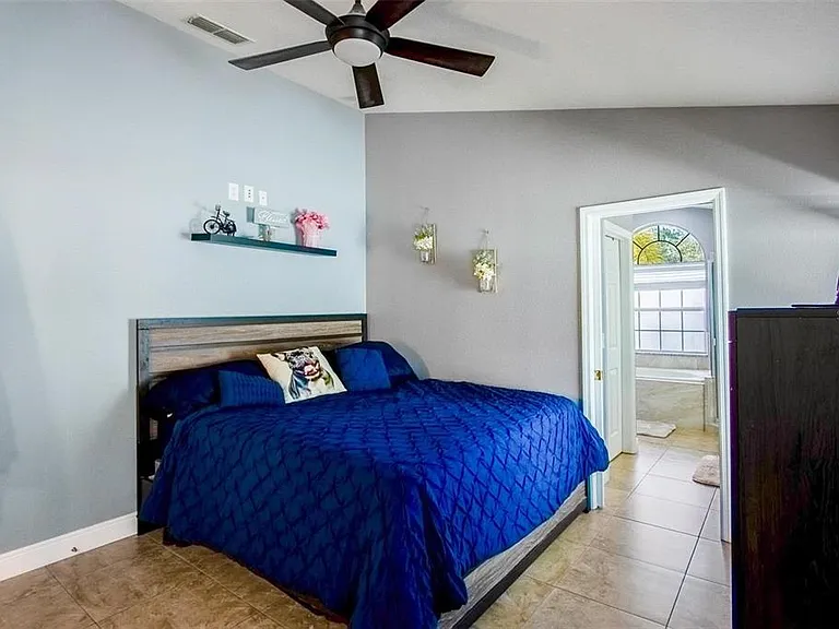3111 Turnberry Blvd — Photo 16