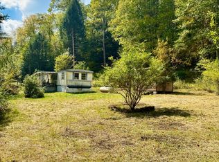 3504 Wilderness Hwy, Mount Nebo, WV 26679