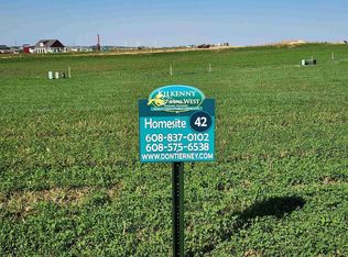 1505 S Holiday Dr #42, Waunakee, WI 53597