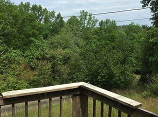 9432 Denton Rd, Linden, TN 37096