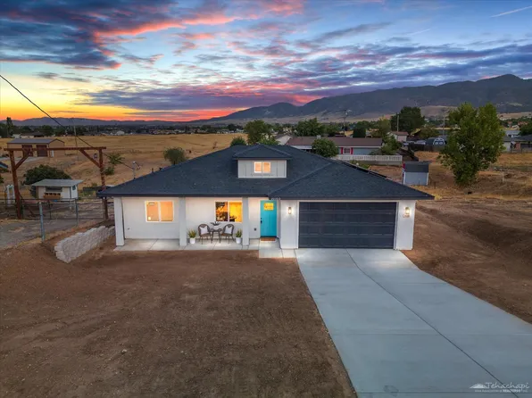 20300 Mesa Dr, Tehachapi, CA 93561