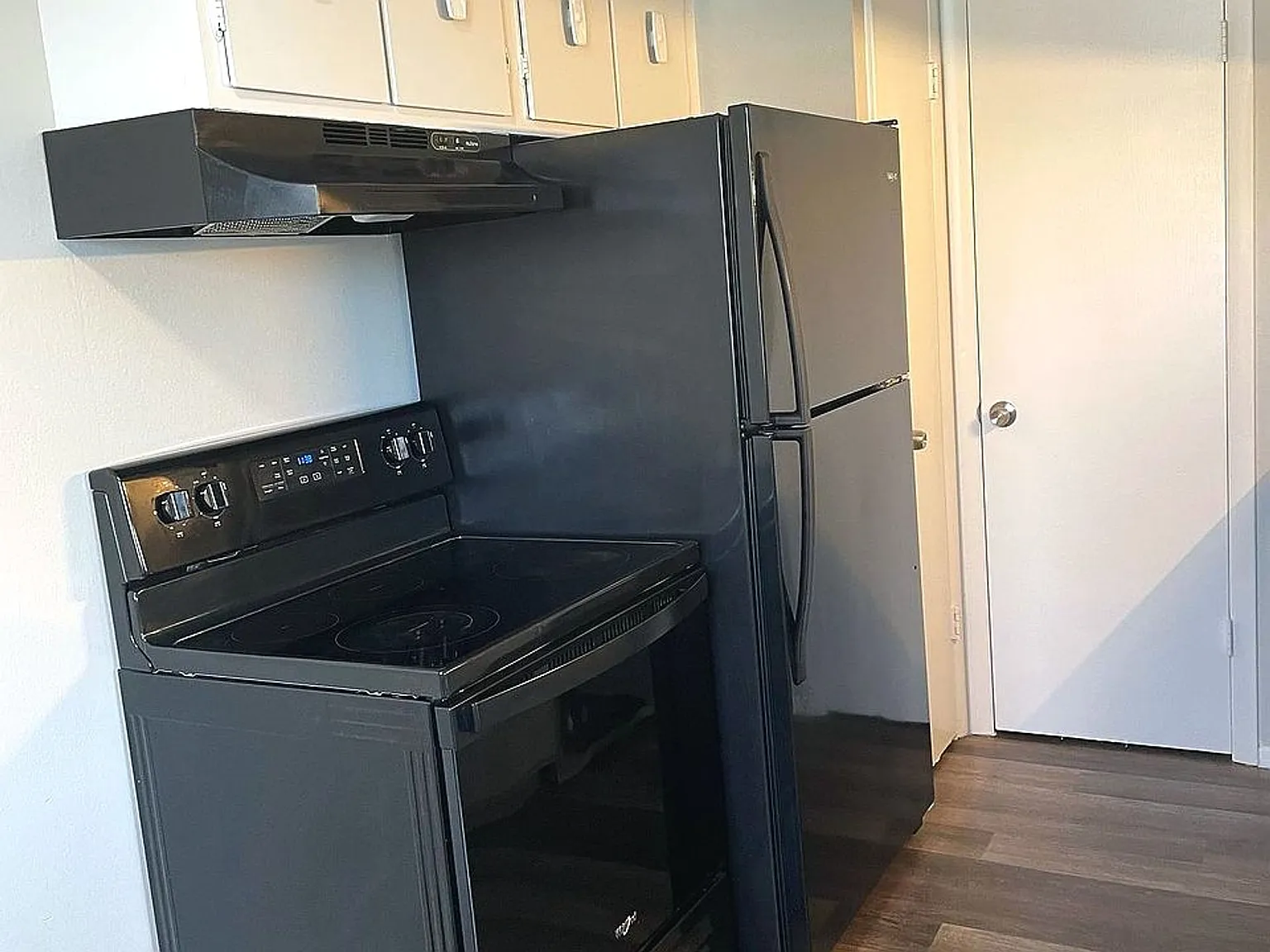 180 S. 20th Apartments — Photo 4