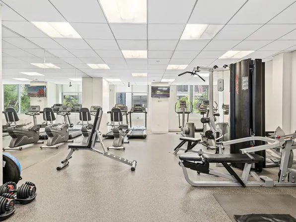 121 East 23rd Street image 6 of 7