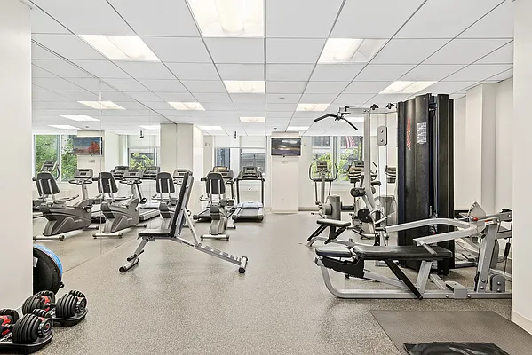 Rented by Corcoran | media 21