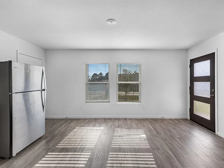 12998 Sorrento Bay Dr — Photo 14