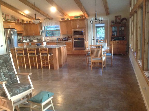 Kitchen, Island, Dining