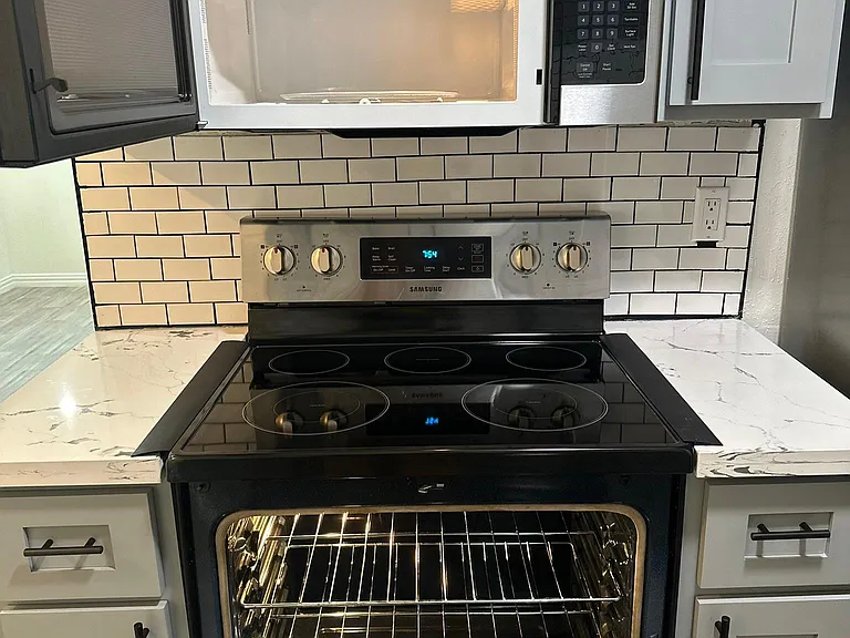 8801 Hammerly Blvd — Photo 13