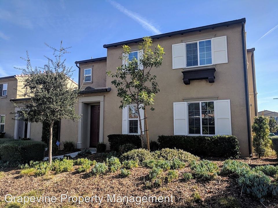 1st image of 31758 Paseo Peonia