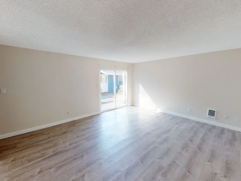 28606 25th Pl S — Photo 3