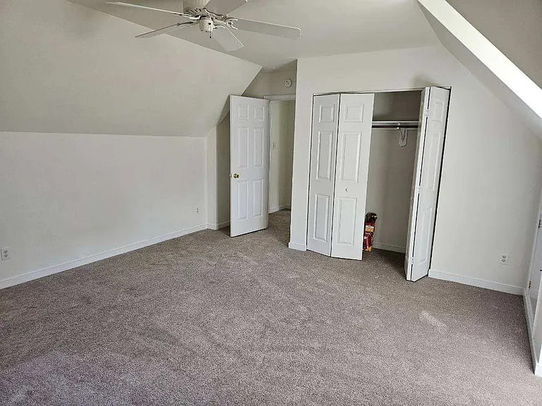 4419 Fort McHenry Pkwy — Photo 16