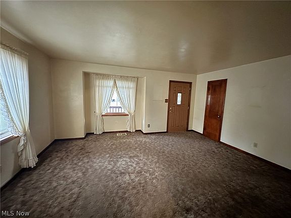2nd image of 102 Beech Rd
