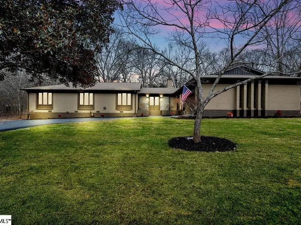 311 Dunbarton Ct, Spartanburg, SC 29307