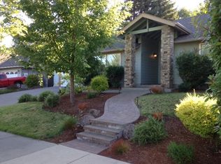 2895 SE Lillian Ct, Grants Pass, OR 97527